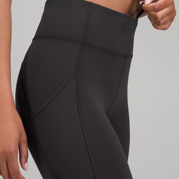 Lululemon Invigorate leggings - Picture 3 of 5